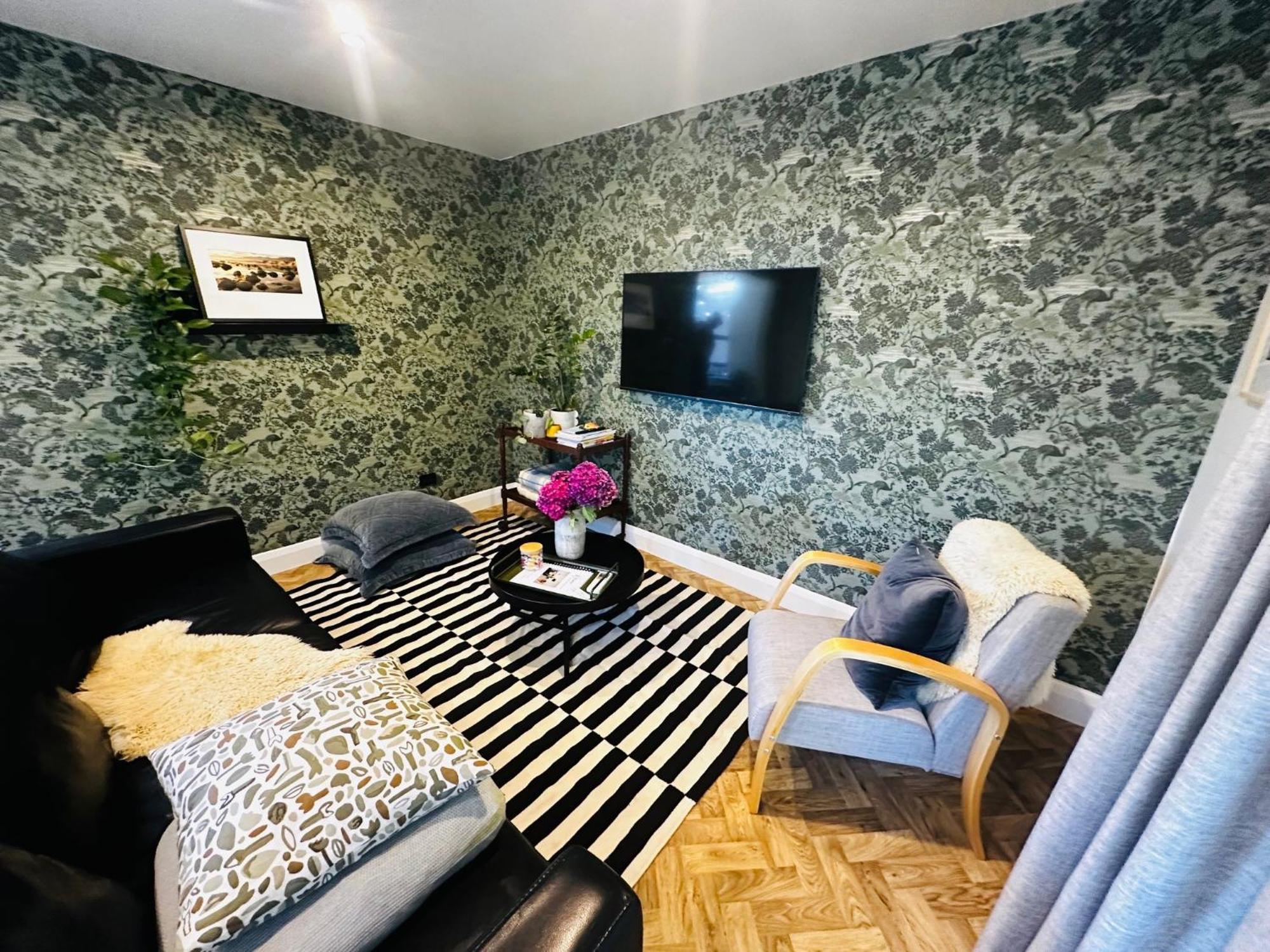 2 Bed Beckenham Beauty - Pet Friendly Vila Christchurch Exterior foto